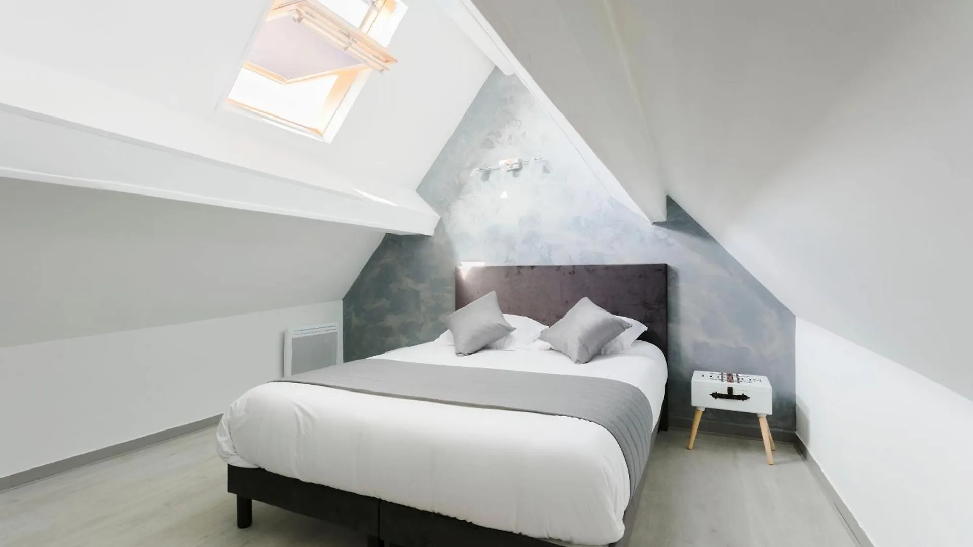 Roissy Appartements 0*, Roissy-en-France